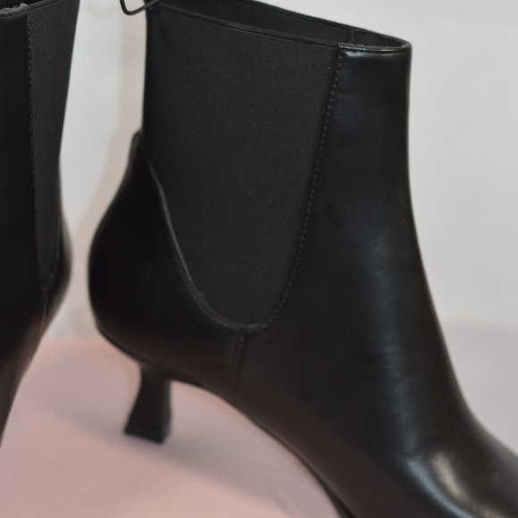 Chinese Laundry SZ 8.5 pull on Ankle boots NWT - Picture 11 of 12